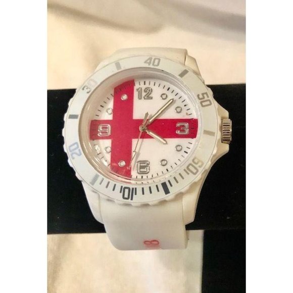 2018 World Cup Watch  UNISEX DESIGN - Picture 1 of 3